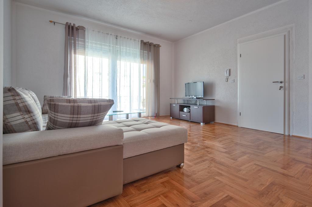 Apartments Marko Podstrana Phòng bức ảnh