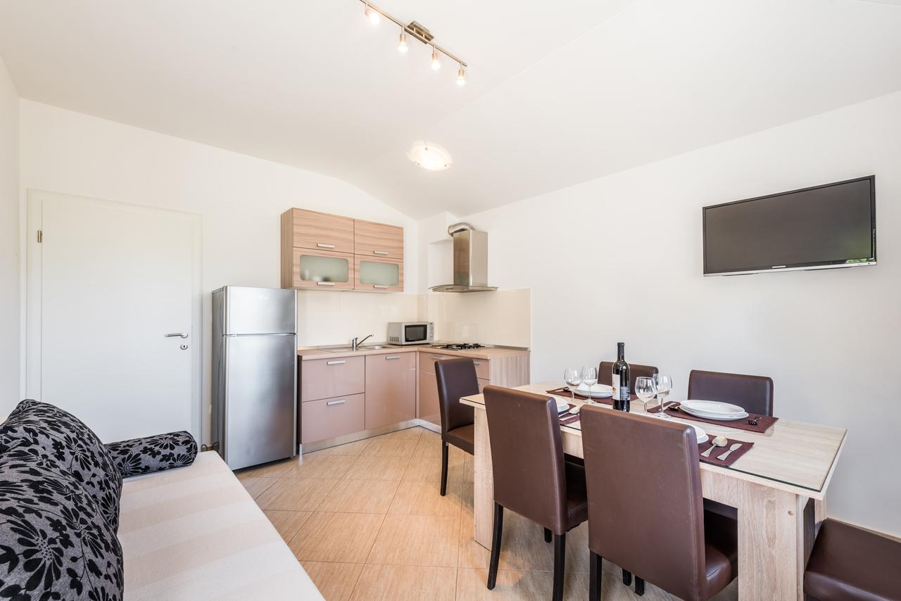 Apartments Marko Podstrana Ngoại thất bức ảnh