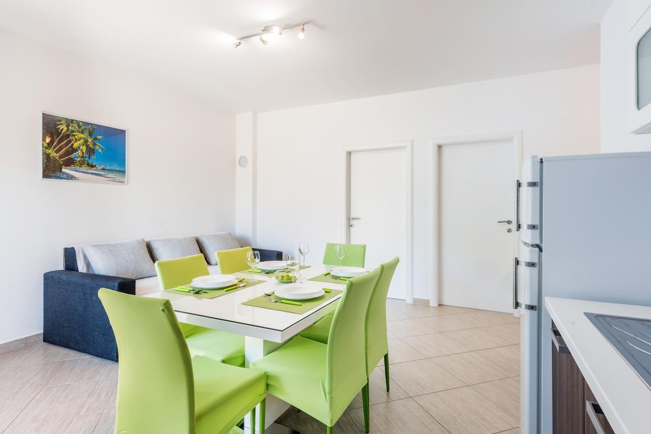 Apartments Marko Podstrana Ngoại thất bức ảnh
