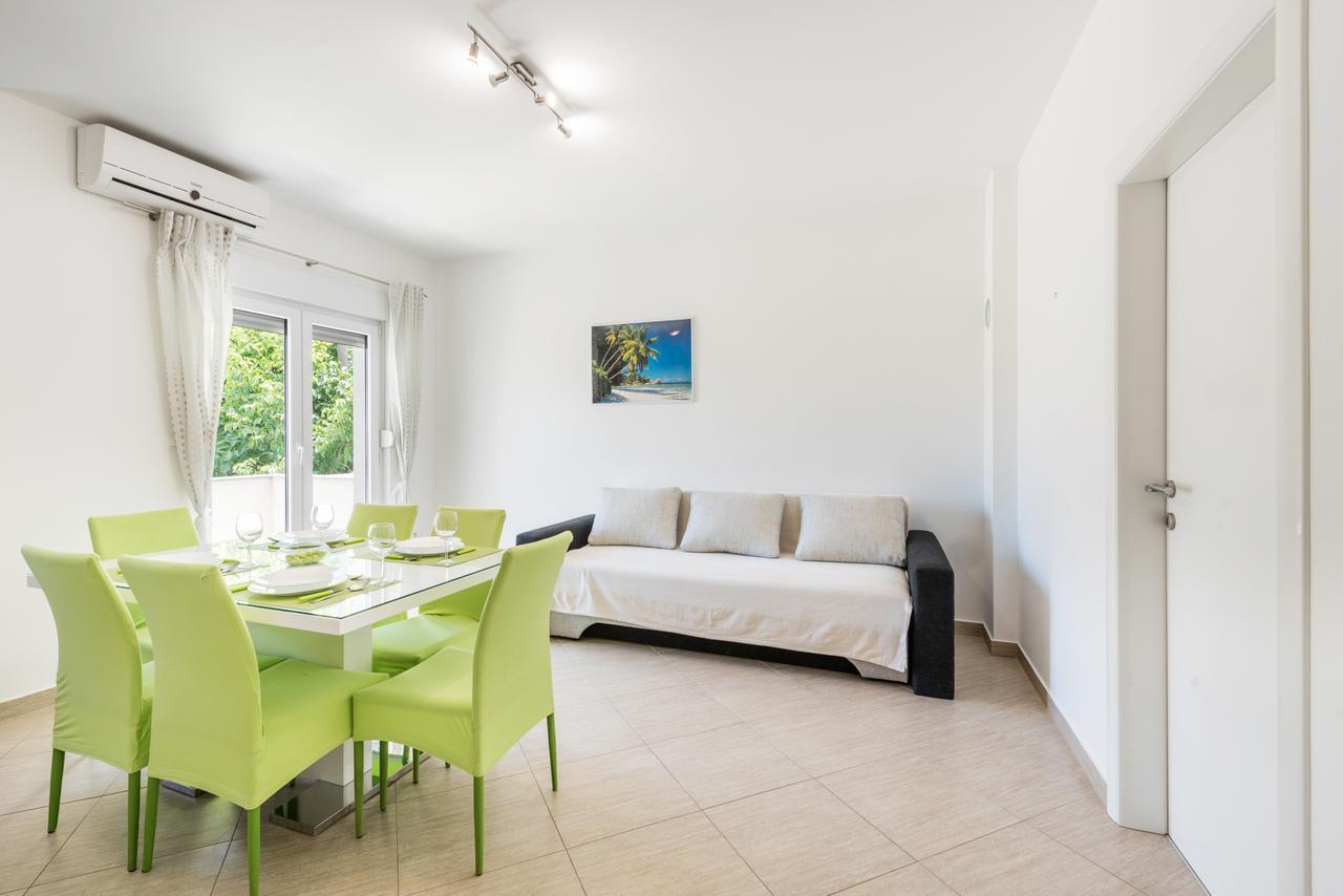 Apartments Marko Podstrana Ngoại thất bức ảnh