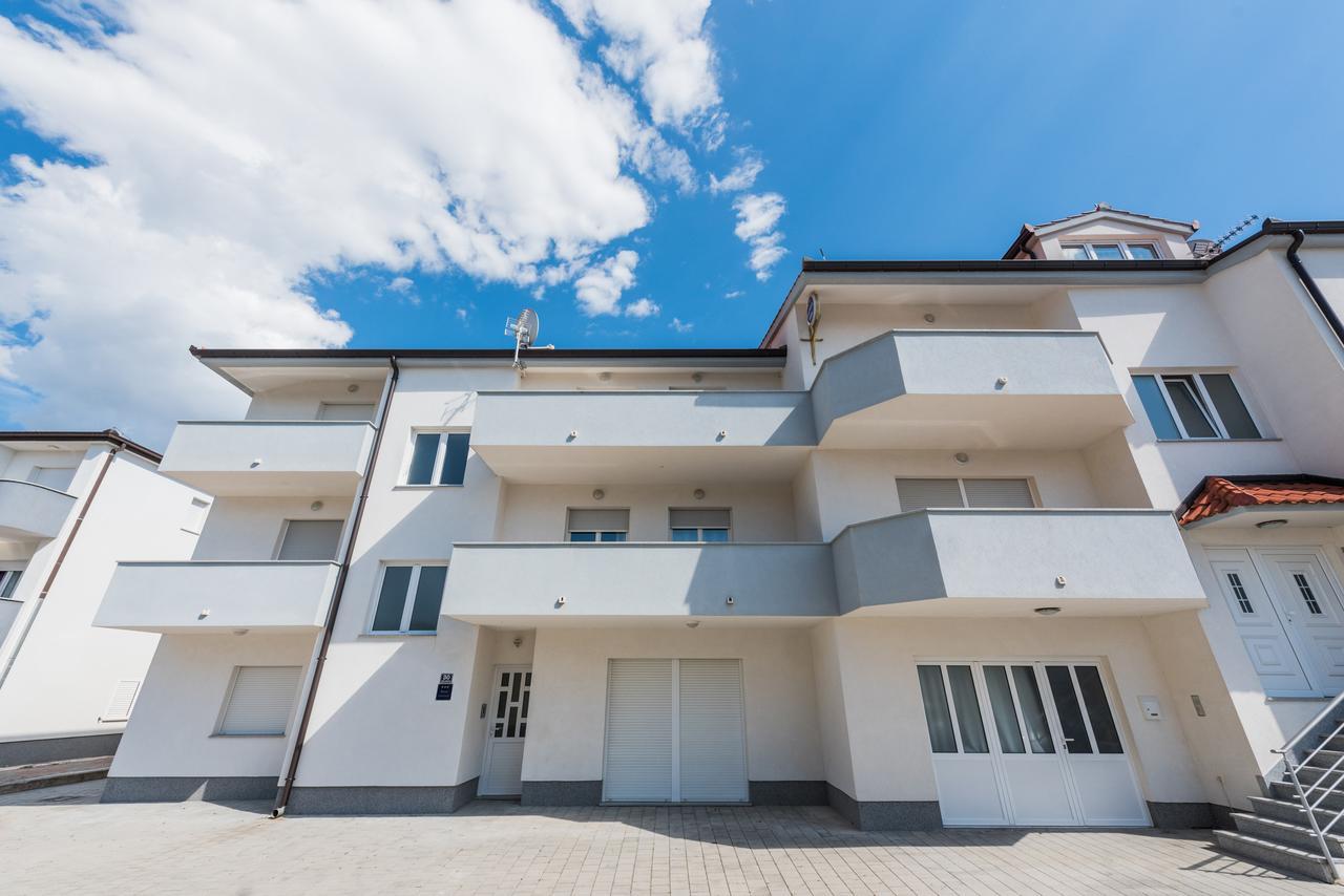 Apartments Marko Podstrana Ngoại thất bức ảnh